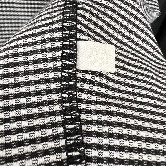 Lululemon Athletica Black and White Midi Dress - Picture 3 of 3